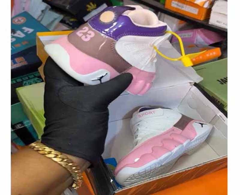 Chaussures de Basket Enfants